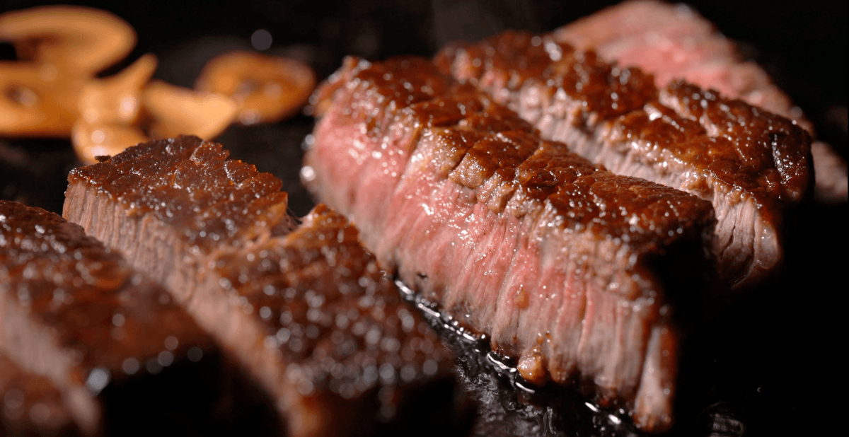 World-Class
Australian Wagyu
Without the
Steakhouse Markup